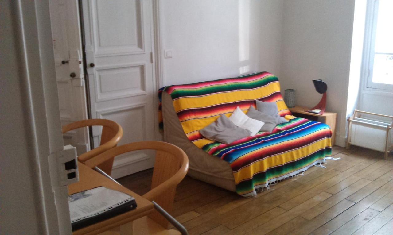2 Pieces Faubourg Saint Germain 7 Parijs